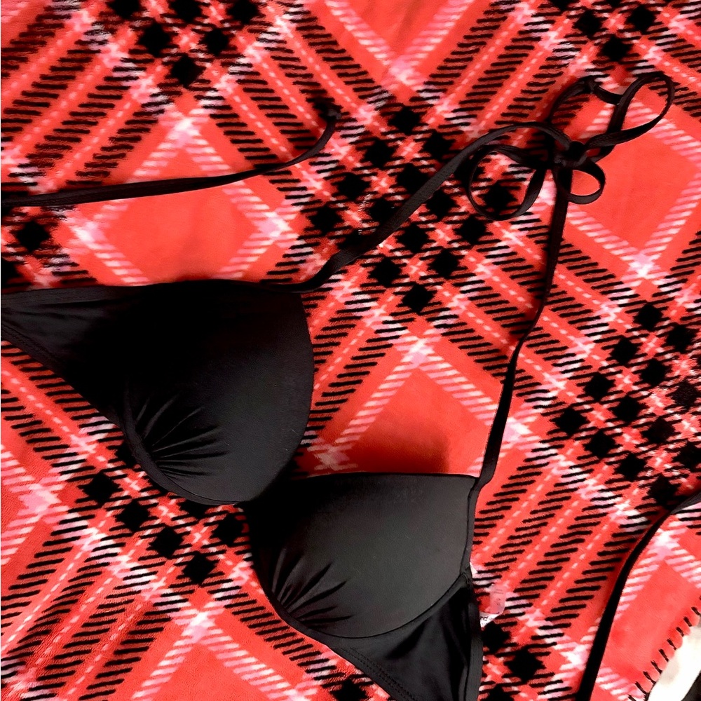 Ardene Push-Up Bikini Tops | Vibrant Summer Colors
